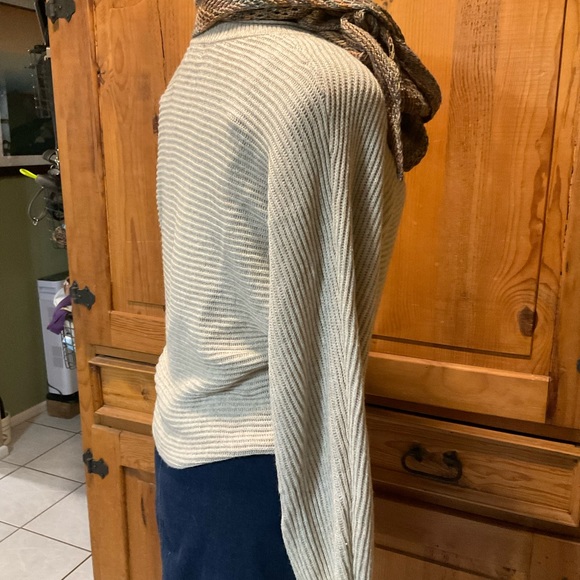 Comfy and Soft Sweater - Picture 2 of 5